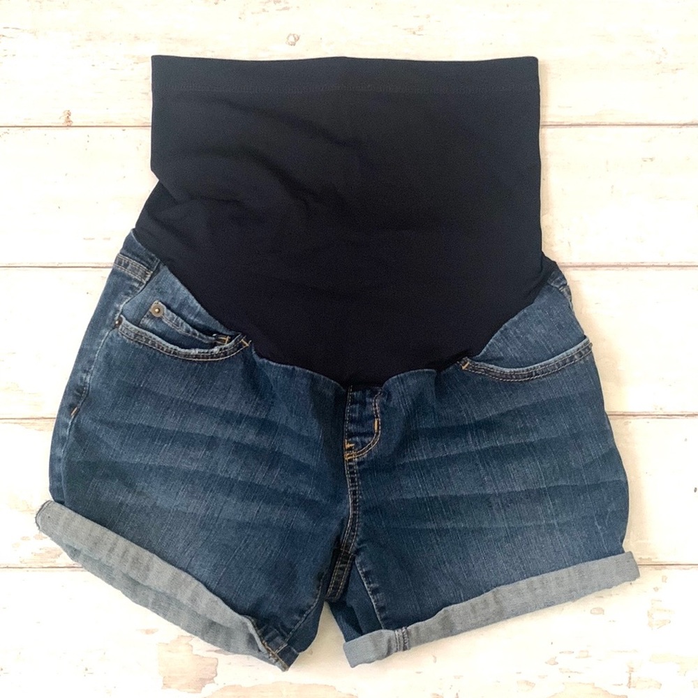 Liz Lange Maternity Denim Shorts Elastic Waist Size Medium Dark Wash Shorts M